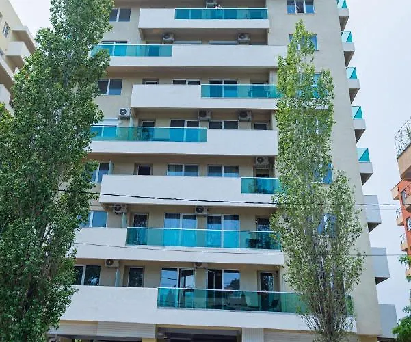 Moonlight Apartment Mamaia